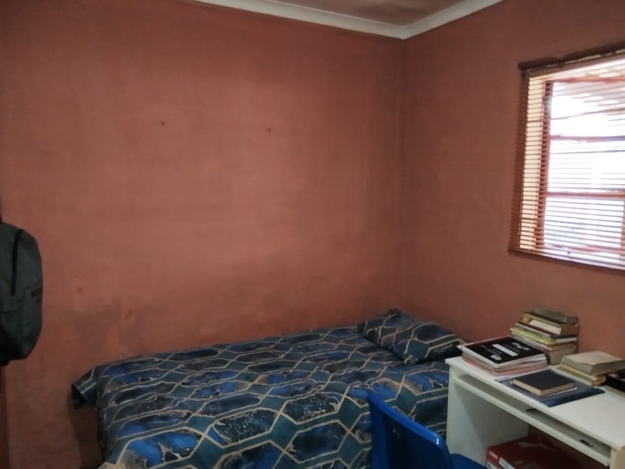 4 Bedroom Property for Sale in Toekomsrus Gauteng