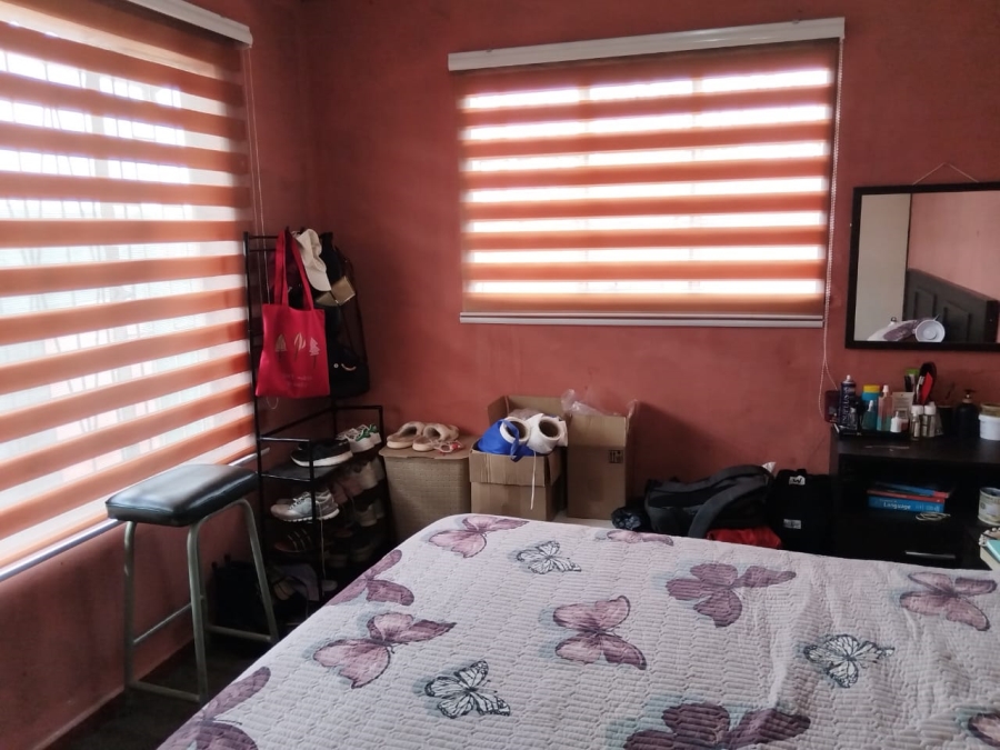 4 Bedroom Property for Sale in Toekomsrus Gauteng