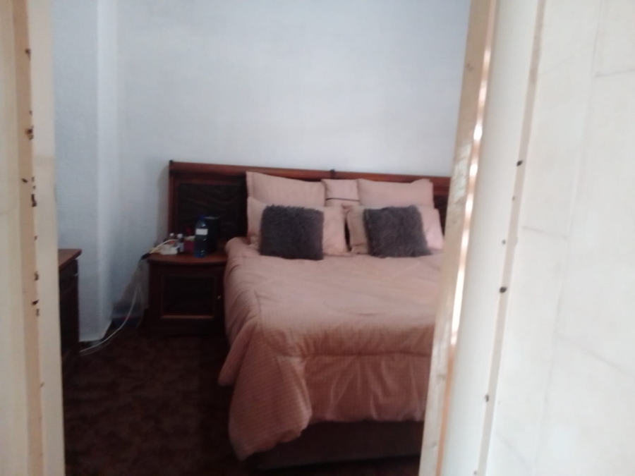 4 Bedroom Property for Sale in Toekomsrus Gauteng