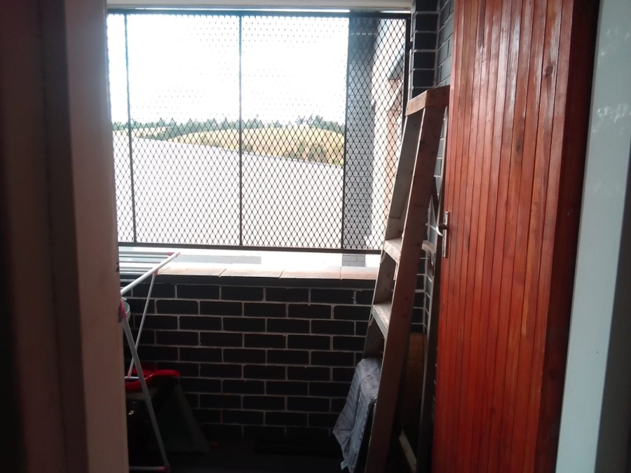 2 Bedroom Property for Sale in Wentworth Park Gauteng