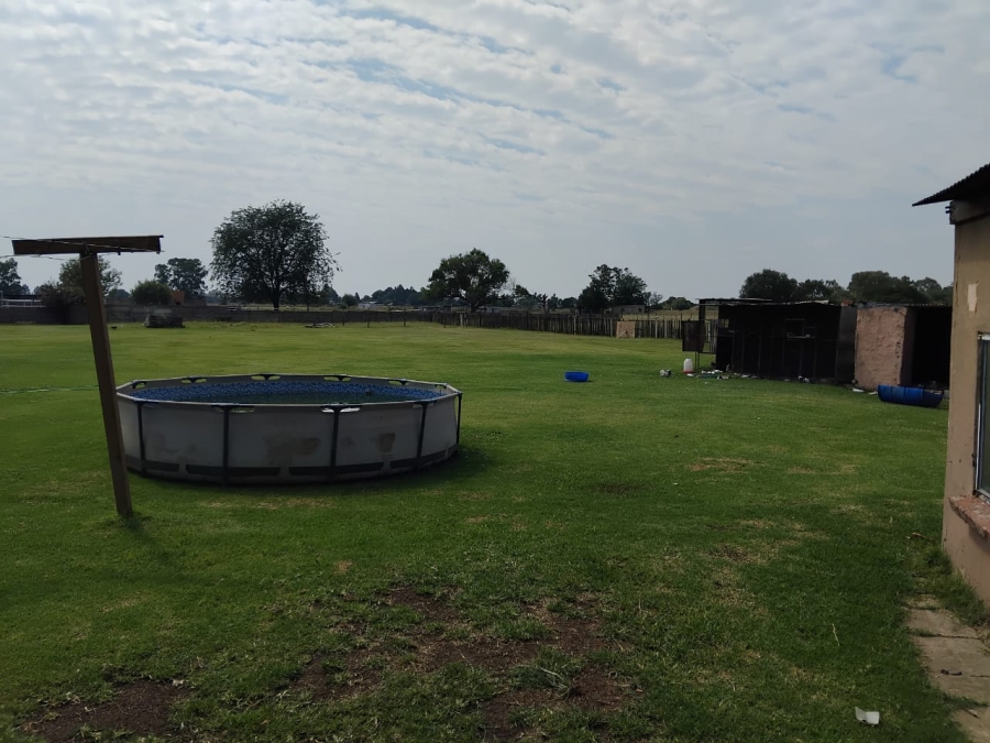 4 Bedroom Property for Sale in Nanescol Gauteng