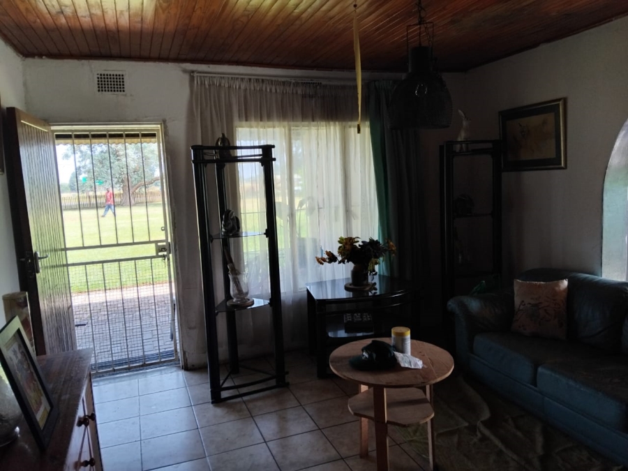 4 Bedroom Property for Sale in Nanescol Gauteng