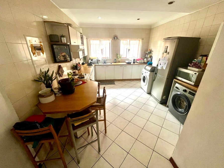 2 Bedroom Property for Sale in Buurendal Gauteng