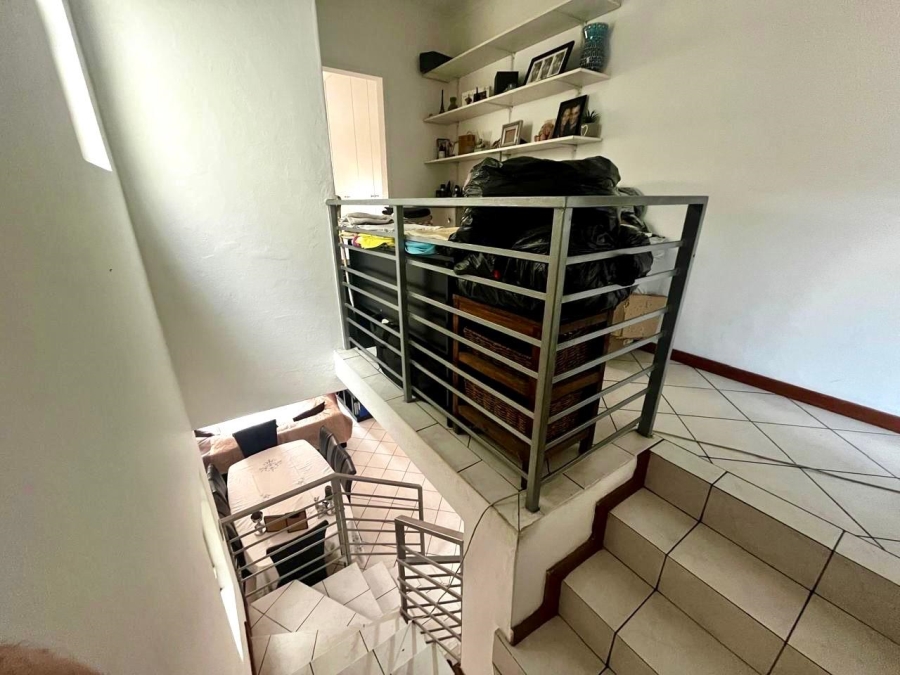 2 Bedroom Property for Sale in Buurendal Gauteng