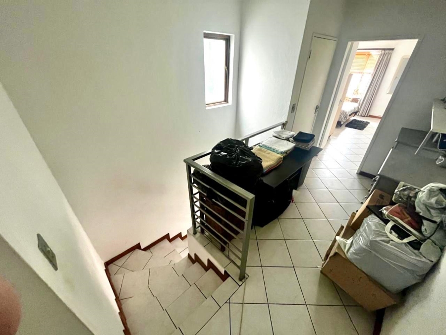 2 Bedroom Property for Sale in Buurendal Gauteng