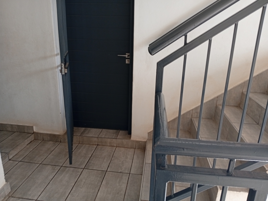 1 Bedroom Property for Sale in Willow Park Manor Gauteng