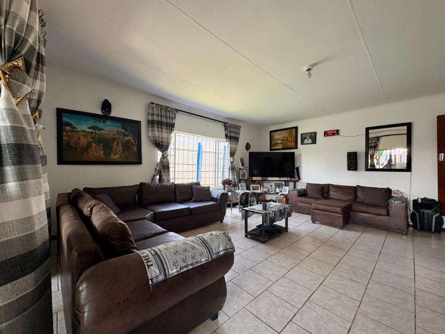 4 Bedroom Property for Sale in Dalview Gauteng