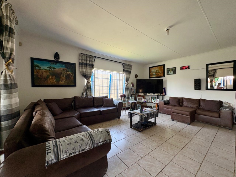 4 Bedroom Property for Sale in Dalview Gauteng