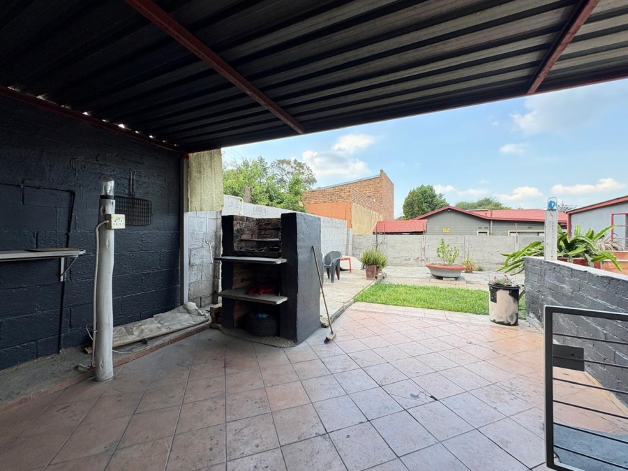 3 Bedroom Property for Sale in Brenthurst Gauteng