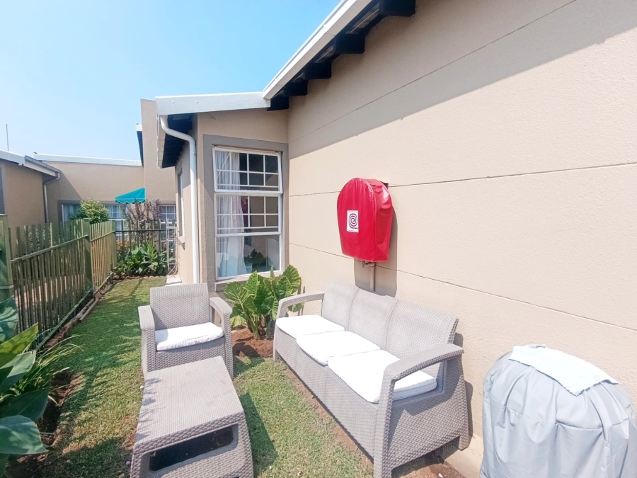 2 Bedroom Property for Sale in Meyersdal Gauteng