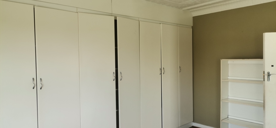 To Let 3 Bedroom Property for Rent in Rand Collieries Gauteng