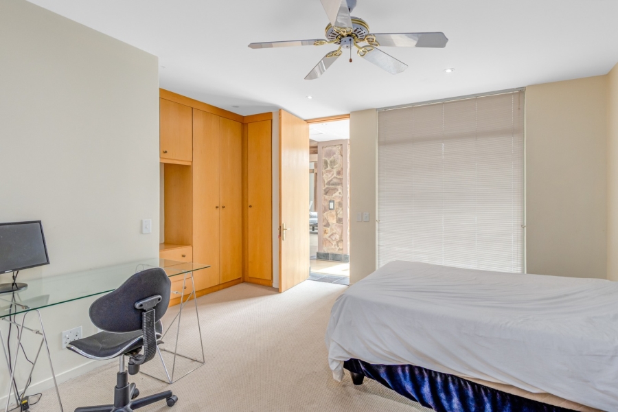 To Let 4 Bedroom Property for Rent in Fourways Gardens Gauteng