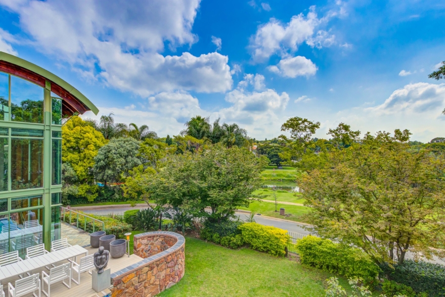 To Let 4 Bedroom Property for Rent in Fourways Gardens Gauteng