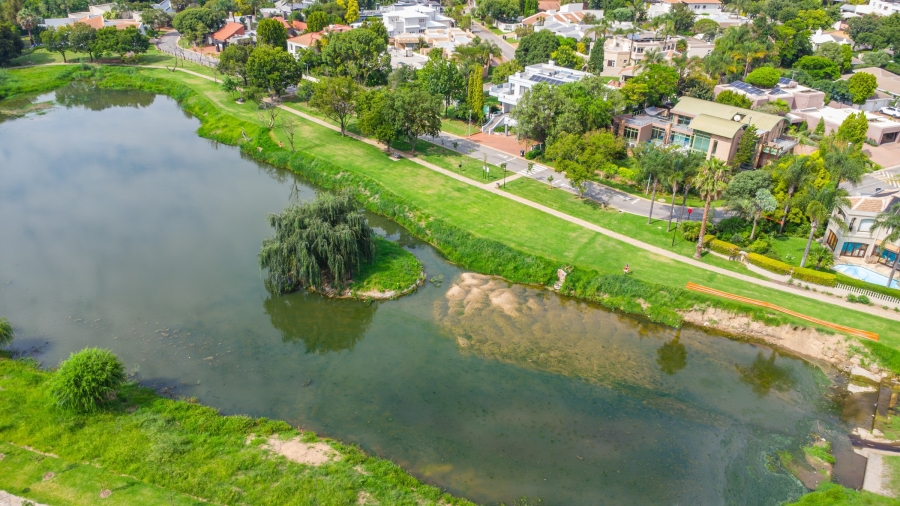 To Let 4 Bedroom Property for Rent in Fourways Gardens Gauteng