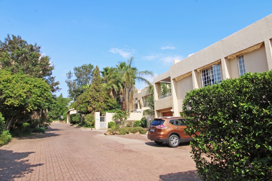 1 Bedroom Property for Sale in Epsom Downs Gauteng