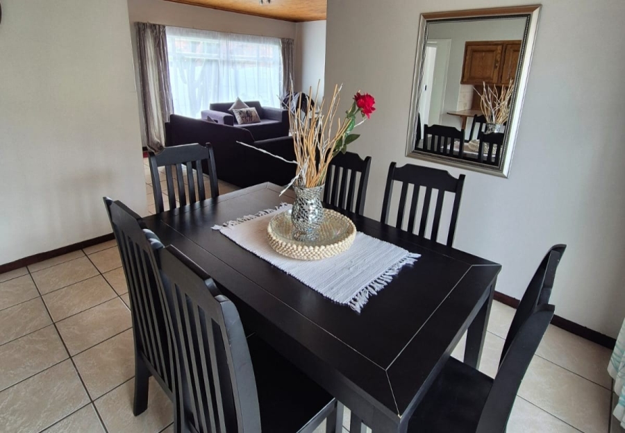 3 Bedroom Property for Sale in Rooihuiskraal Gauteng