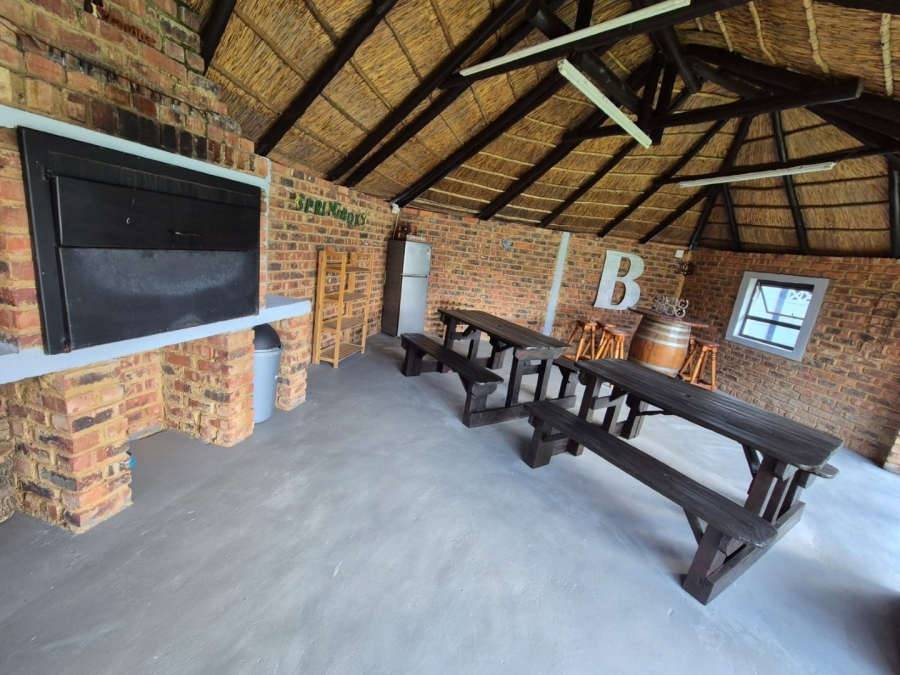 3 Bedroom Property for Sale in Rooihuiskraal Gauteng