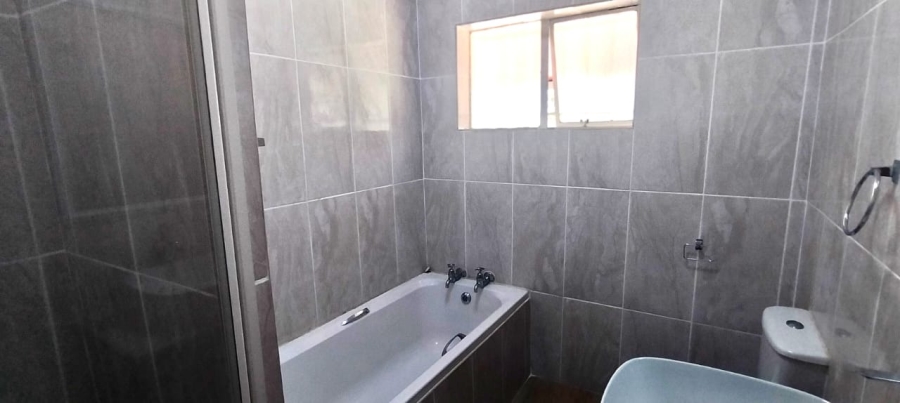 3 Bedroom Property for Sale in Rietfontein Gauteng