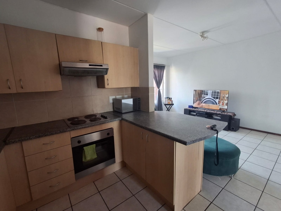 To Let 2 Bedroom Property for Rent in Comet Gauteng