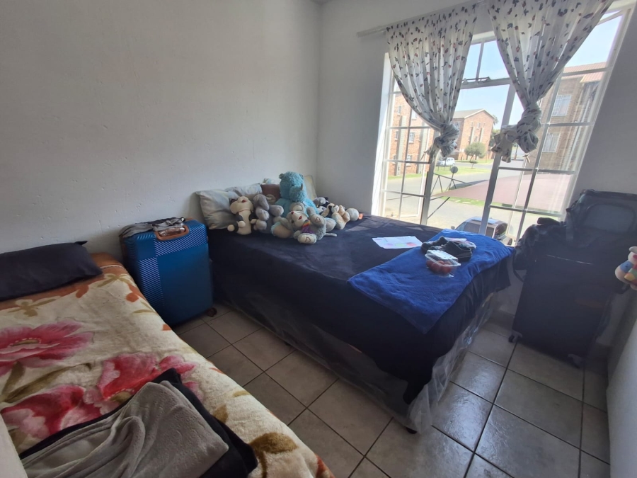 To Let 2 Bedroom Property for Rent in Comet Gauteng