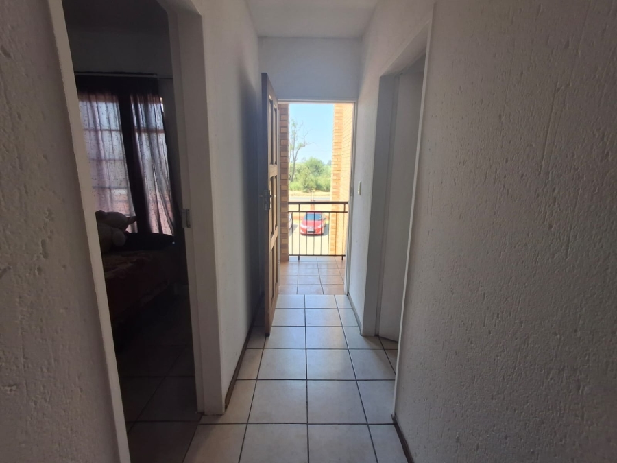 To Let 2 Bedroom Property for Rent in Comet Gauteng