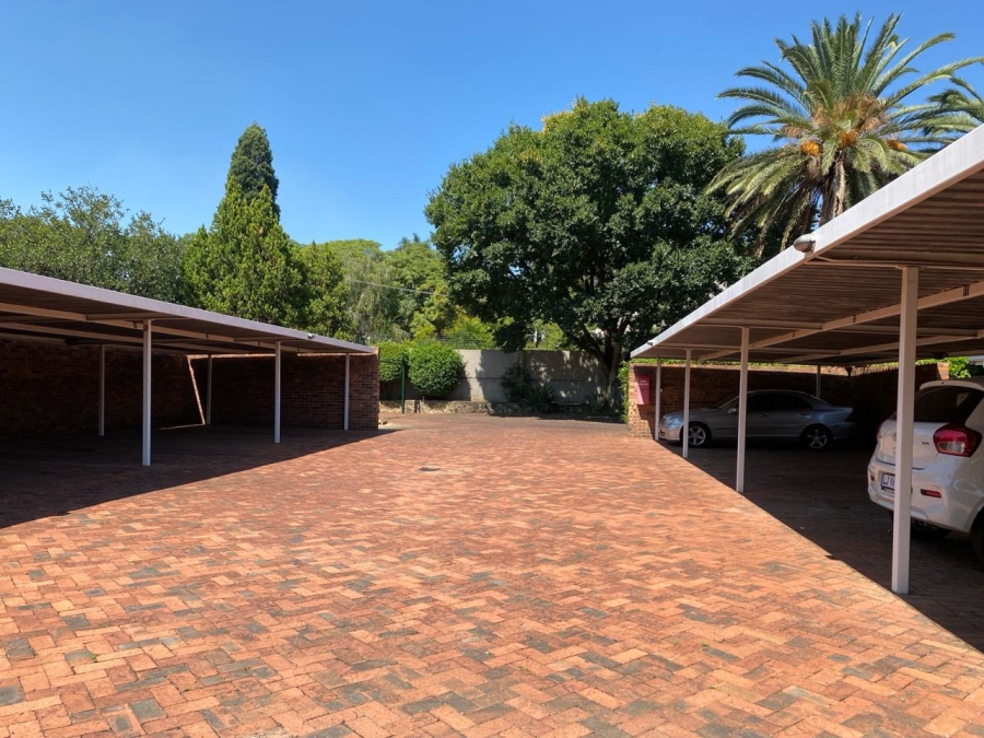 To Let 1 Bedroom Property for Rent in Sandown Gauteng