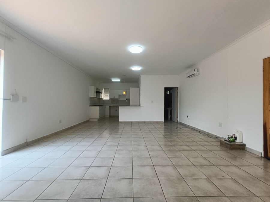 To Let 1 Bedroom Property for Rent in Mondeor Gauteng