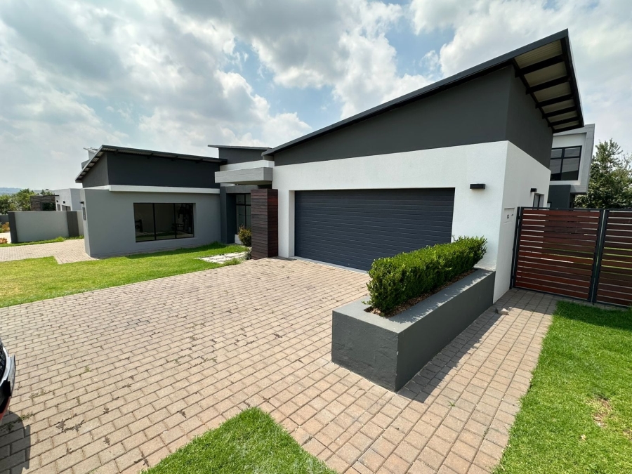 5 Bedroom Property for Sale in Midstream Ridge Gauteng