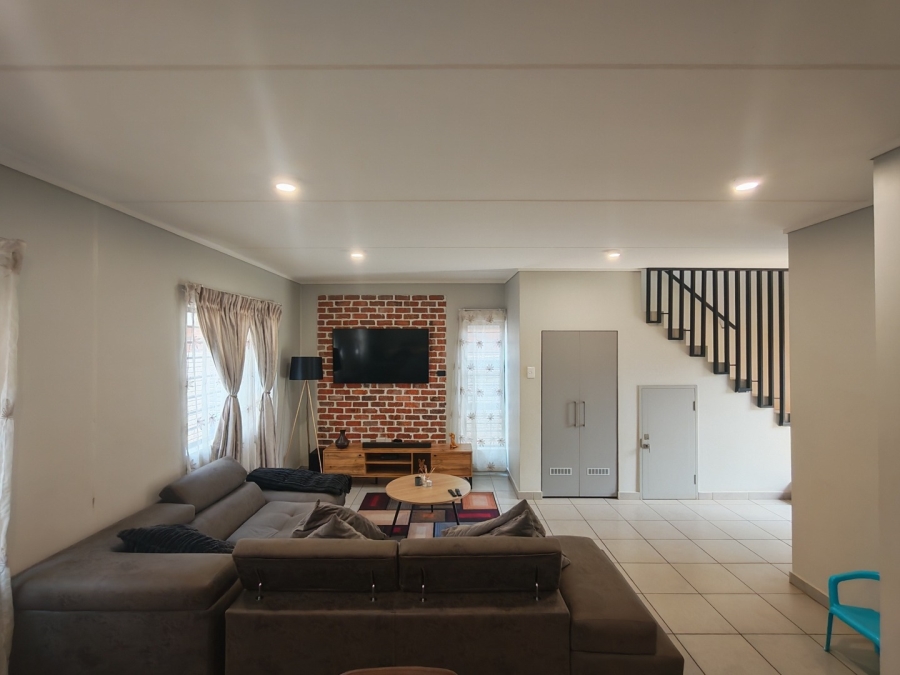 To Let 4 Bedroom Property for Rent in Leopard