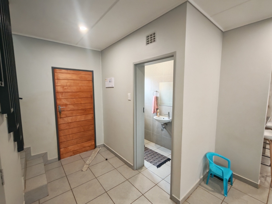 To Let 4 Bedroom Property for Rent in Leopard