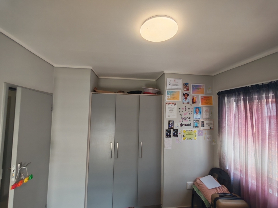 To Let 4 Bedroom Property for Rent in Leopard