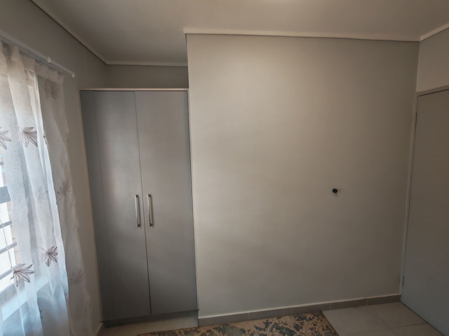 To Let 4 Bedroom Property for Rent in Leopard