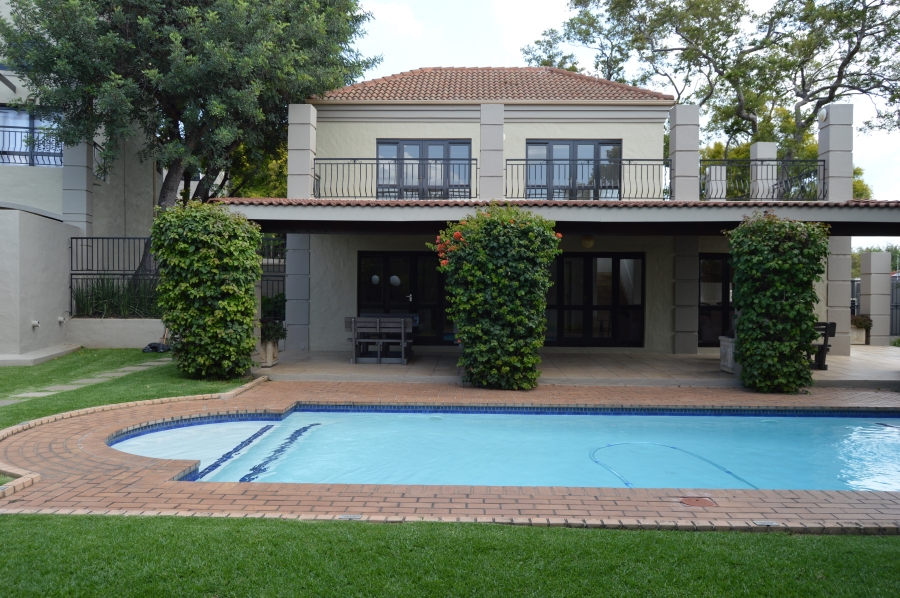 2 Bedroom Property for Sale in Douglasdale Gauteng