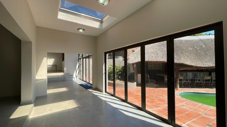 To Let 5 Bedroom Property for Rent in Waterkloof Heights Gauteng