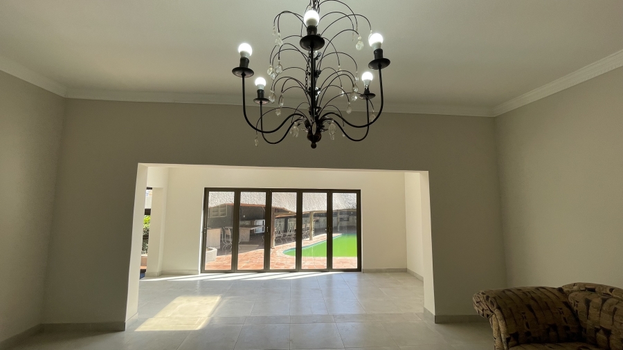 To Let 5 Bedroom Property for Rent in Waterkloof Heights Gauteng