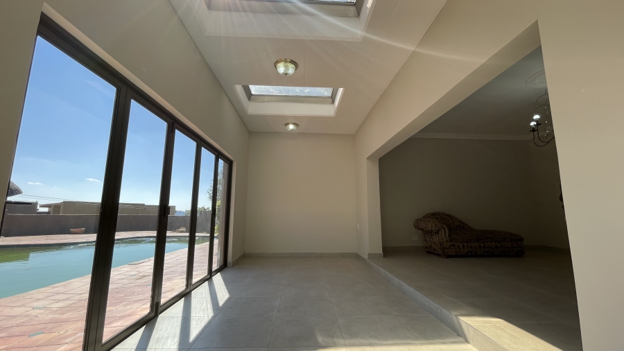 To Let 5 Bedroom Property for Rent in Waterkloof Heights Gauteng