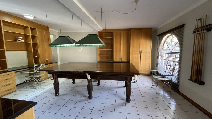 To Let 5 Bedroom Property for Rent in Waterkloof Heights Gauteng