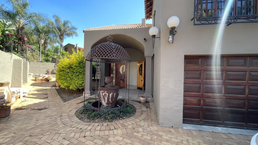 To Let 5 Bedroom Property for Rent in Waterkloof Heights Gauteng
