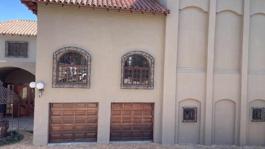 To Let 5 Bedroom Property for Rent in Waterkloof Heights Gauteng