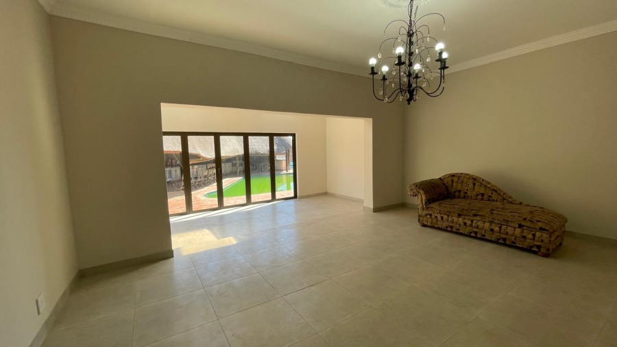 To Let 5 Bedroom Property for Rent in Waterkloof Heights Gauteng