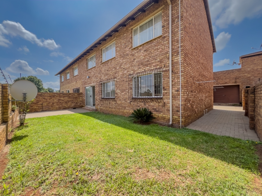 3 Bedroom Property for Sale in Terenure Gauteng