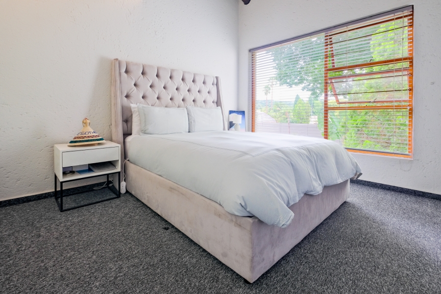 2 Bedroom Property for Sale in Paulshof Gauteng