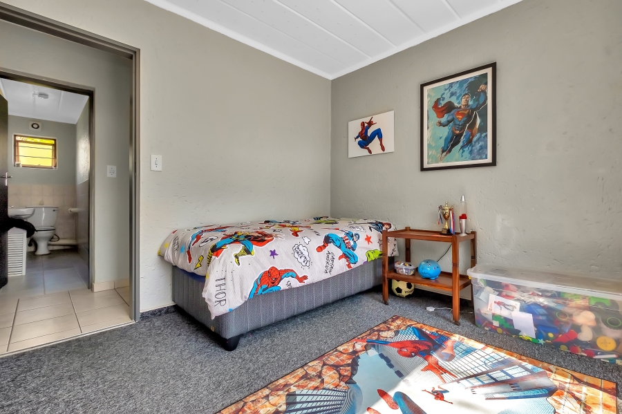 2 Bedroom Property for Sale in Paulshof Gauteng