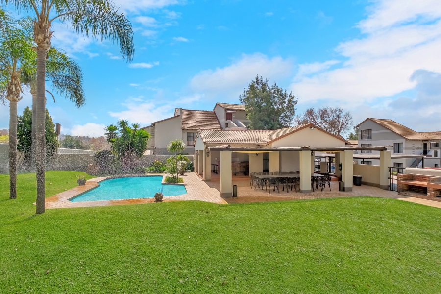 2 Bedroom Property for Sale in Paulshof Gauteng