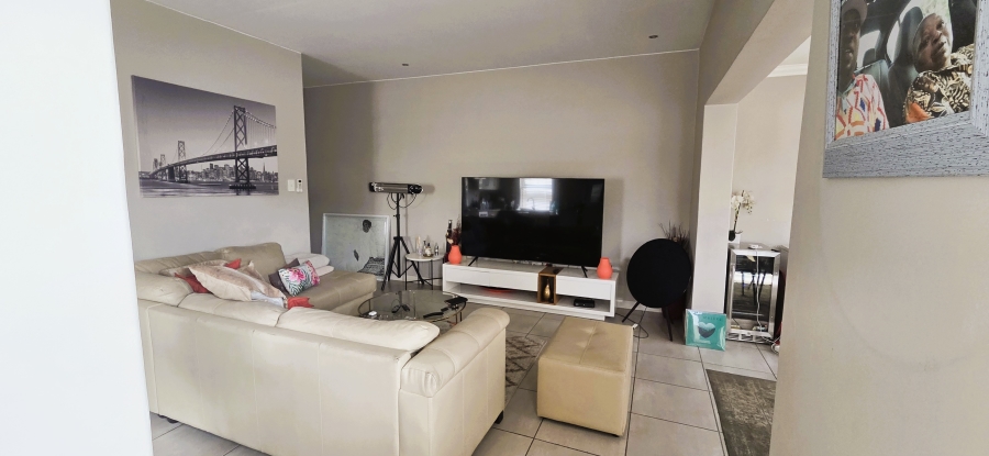 3 Bedroom Property for Sale in Equestria Gauteng