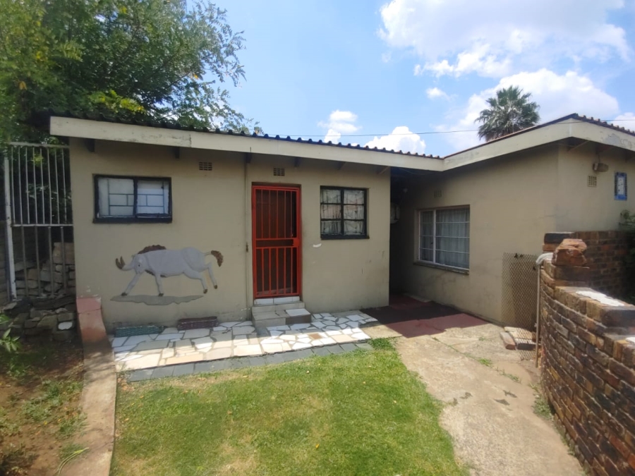 7 Bedroom Property for Sale in Vereeniging Gauteng