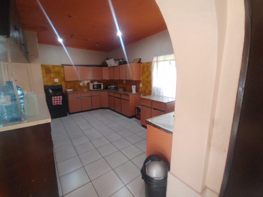 7 Bedroom Property for Sale in Vereeniging Gauteng