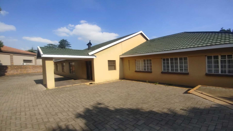 4 Bedroom Property for Sale in Vanderbijlpark SW 5 Gauteng