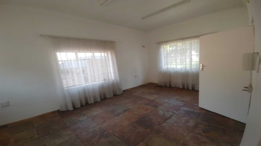 4 Bedroom Property for Sale in Vanderbijlpark SW 5 Gauteng