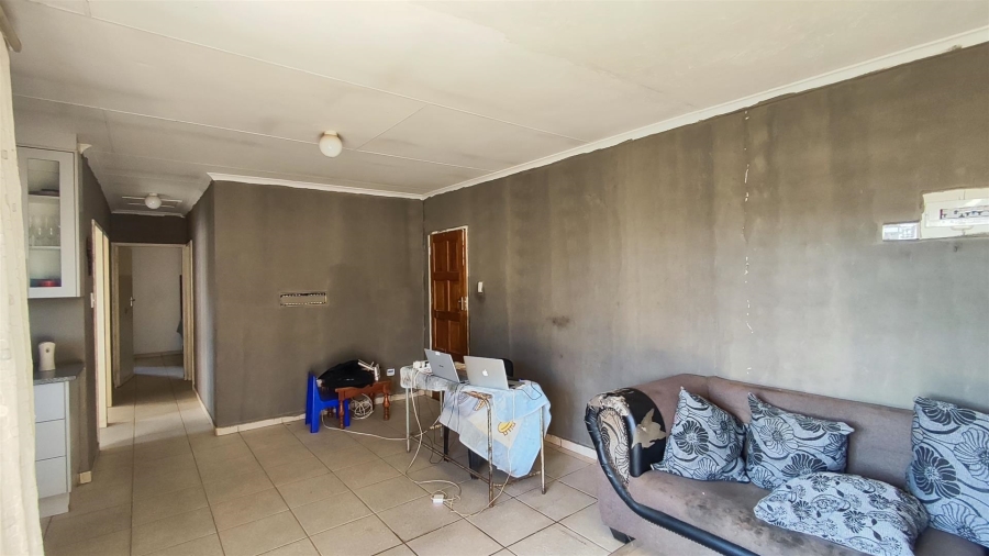3 Bedroom Property for Sale in Windmill Park Gauteng